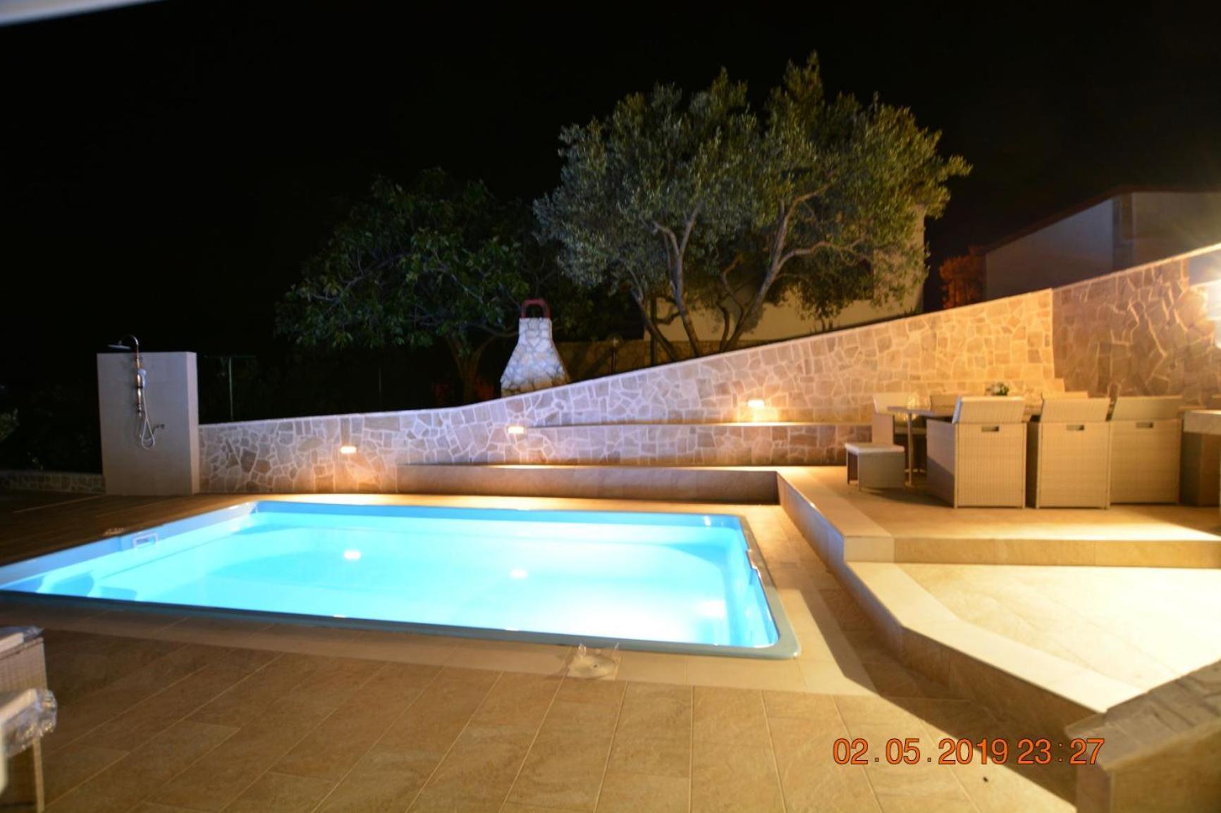 Sealodge - Luxe Villa, Private Pool, Mooring, Parking, Sea & Mountain View, At 150 M From Idyllic Private Beach Rogač Exterior foto