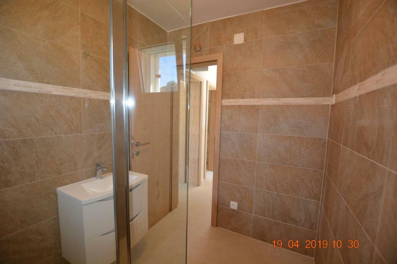 Sealodge - Luxe Villa, Private Pool, Mooring, Parking, Sea & Mountain View, At 150 M From Idyllic Private Beach Rogač Exterior foto