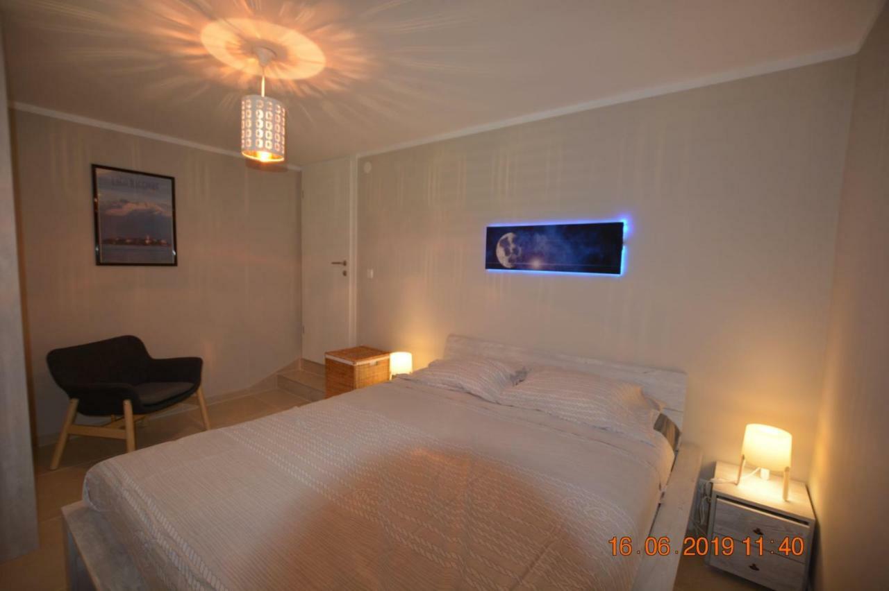 Sealodge - Luxe Villa, Private Pool, Mooring, Parking, Sea & Mountain View, At 150 M From Idyllic Private Beach Rogač Exterior foto